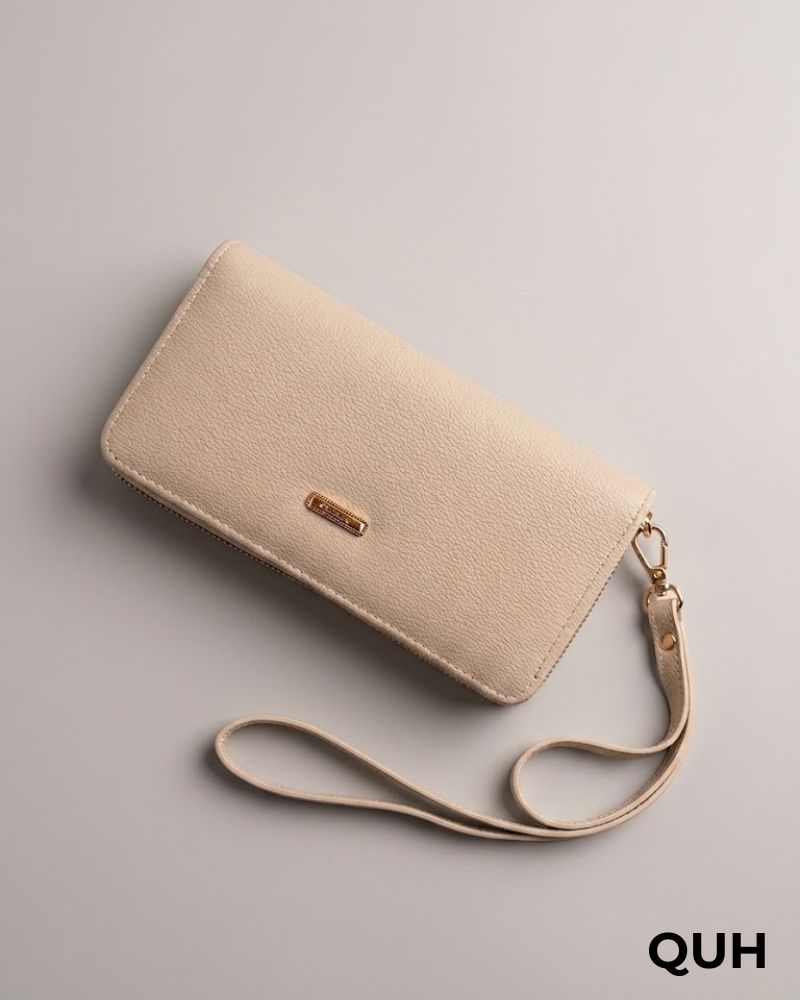 Curve Box 18 - 17 Prendas + 1 Regalo